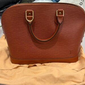 Vintage Louis Vuitton Epi Alma PM Brown